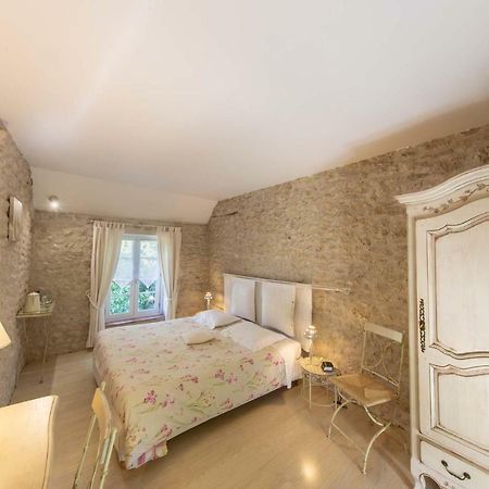 Bed and Breakfast Le Clos Tilia Cléry-Saint-André Exterior foto